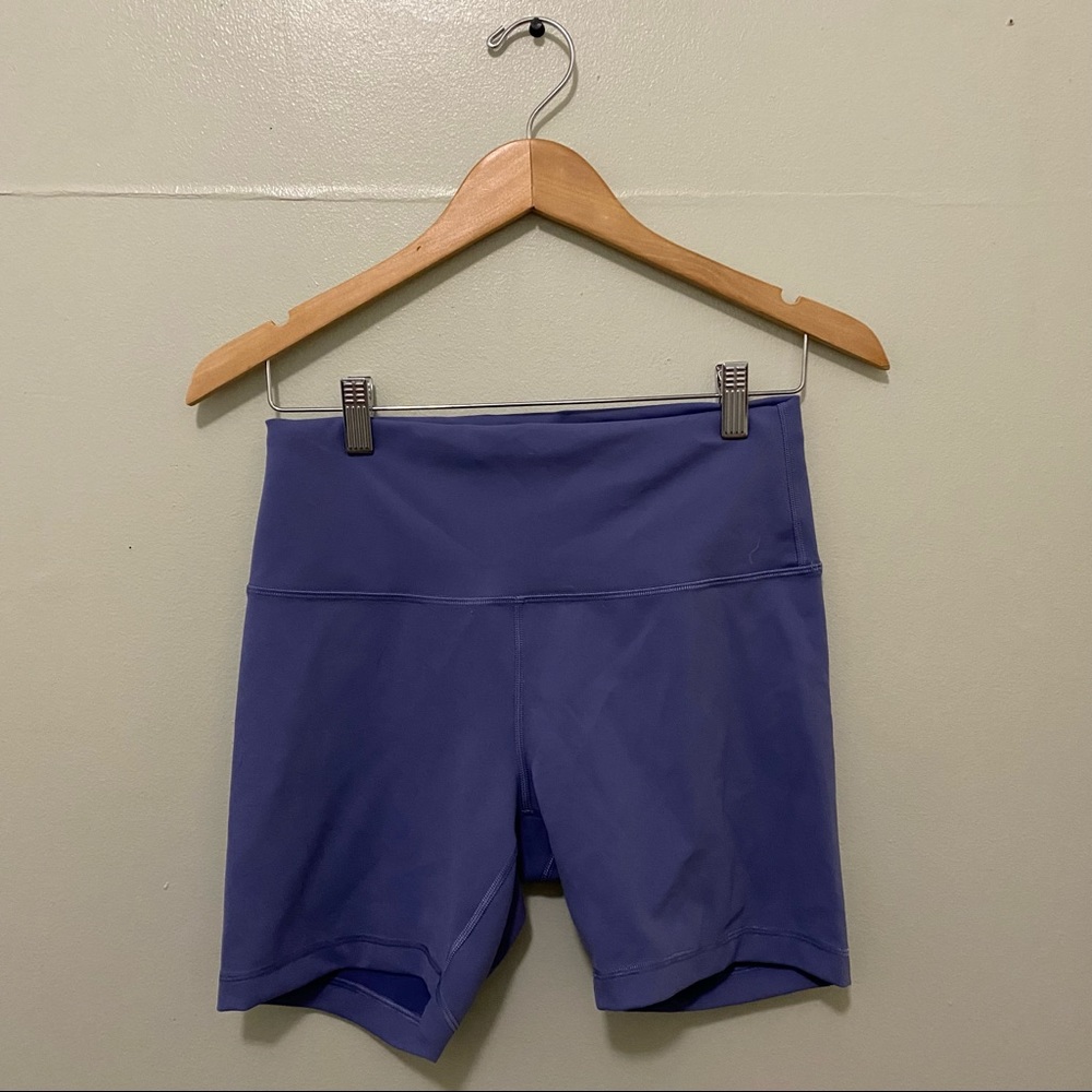 Wunder Train High-Rise Short 6"